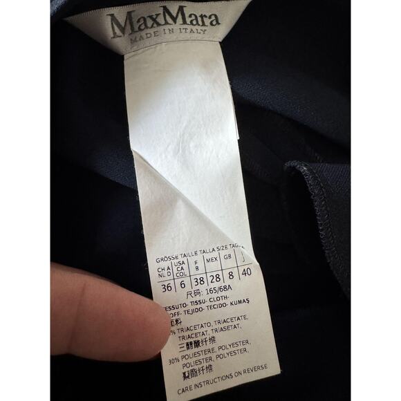 Max Mara Pants Womens 6 Navy Pleated Tapered Leg Side Zip Slacks Made in Italy - Picture 4 of 12